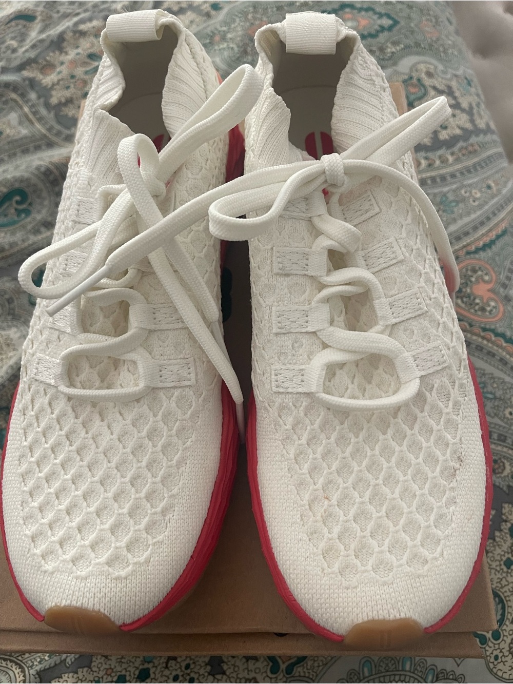 NOBULL Classic White & Paradise Pink Gum Allday Knit